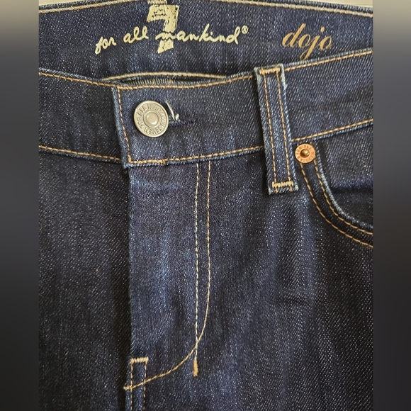 Seven For All Mankind Dojo Jeans Dark Wash Wide Leg Denim Size 30 Low/Mid Rise - Picture 8 of 8